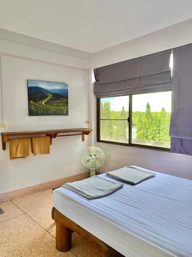 No7 Guesthouse Krabi Bagian luar foto