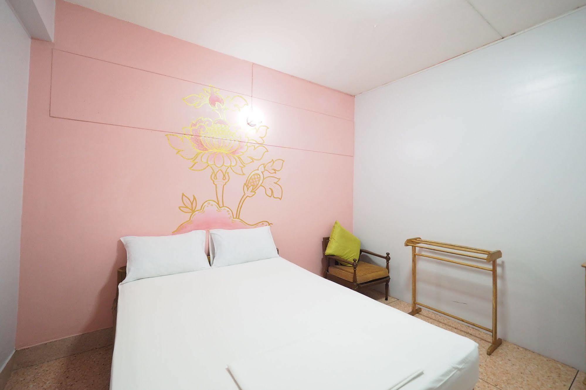 No7 Guesthouse Krabi Bagian luar foto
