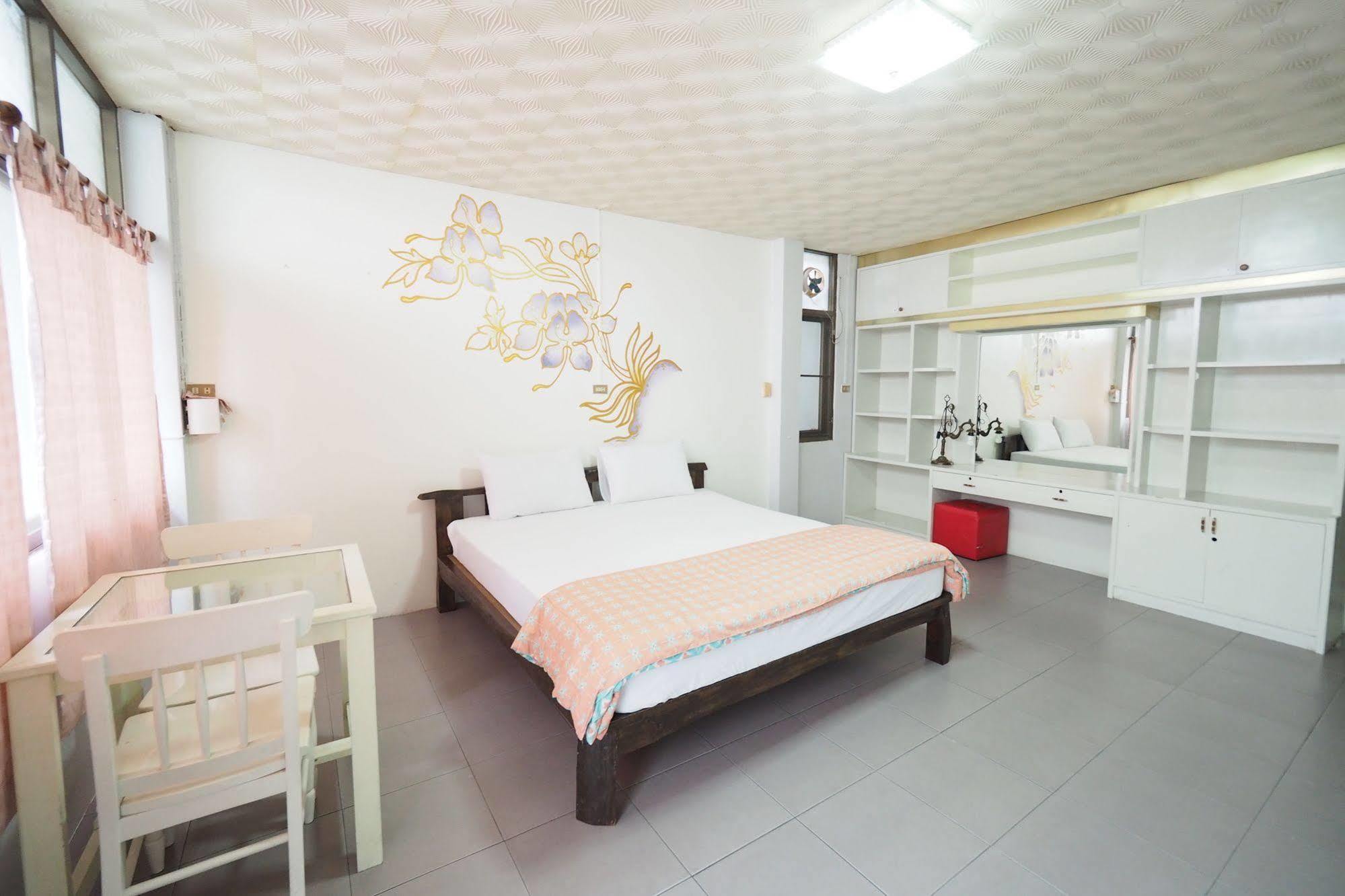 No7 Guesthouse Krabi Bagian luar foto